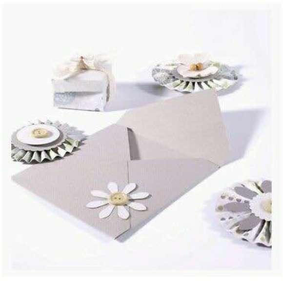 Martha Stewart Scoring Board and Envelope Maker - Picture 5 of 9